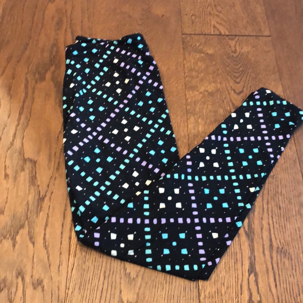 LulaRoe OS Leggings